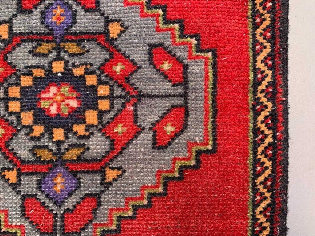 Small Vintage Turkish Rug 91x55 cm, Short Runner, Tribal, Shabby Chic