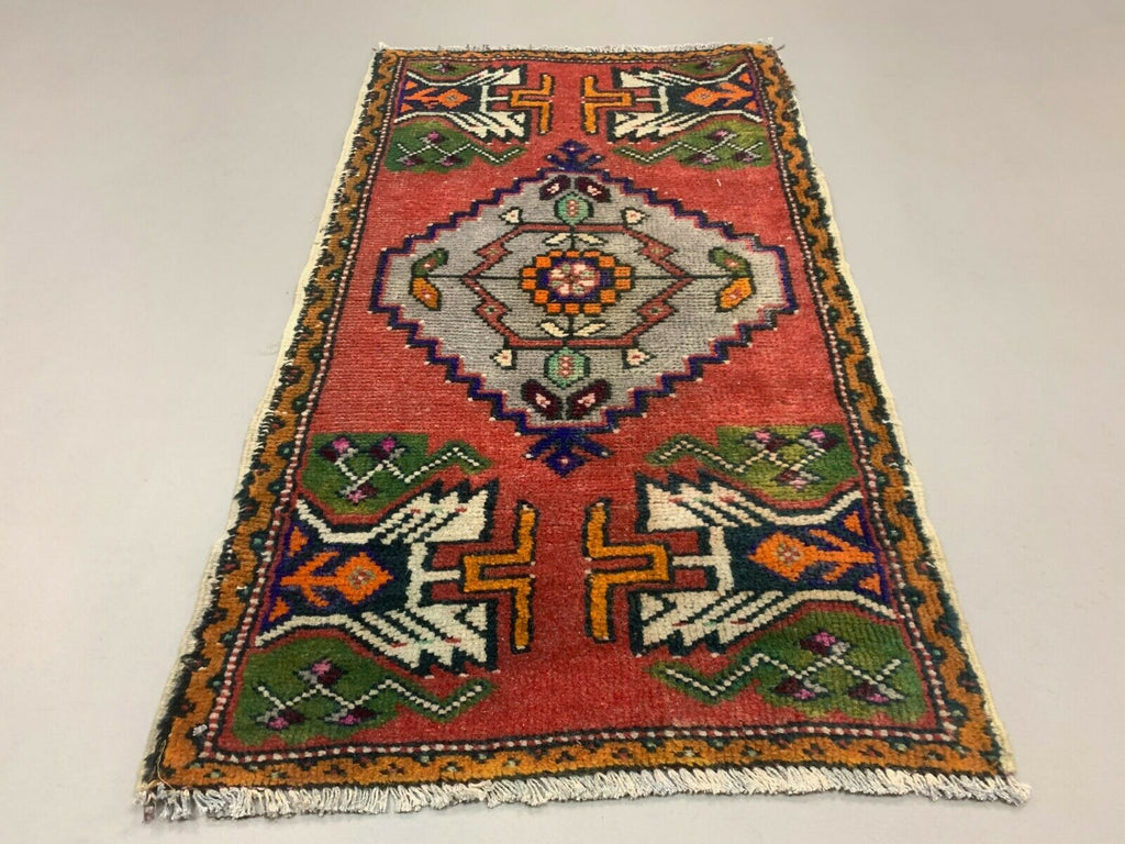 Small Vintage Turkish Rug 95x55 cm, Short Runner, Tribal, Shabby Chic Antiques:Carpets & Rugs kilimshop.myshopify.com