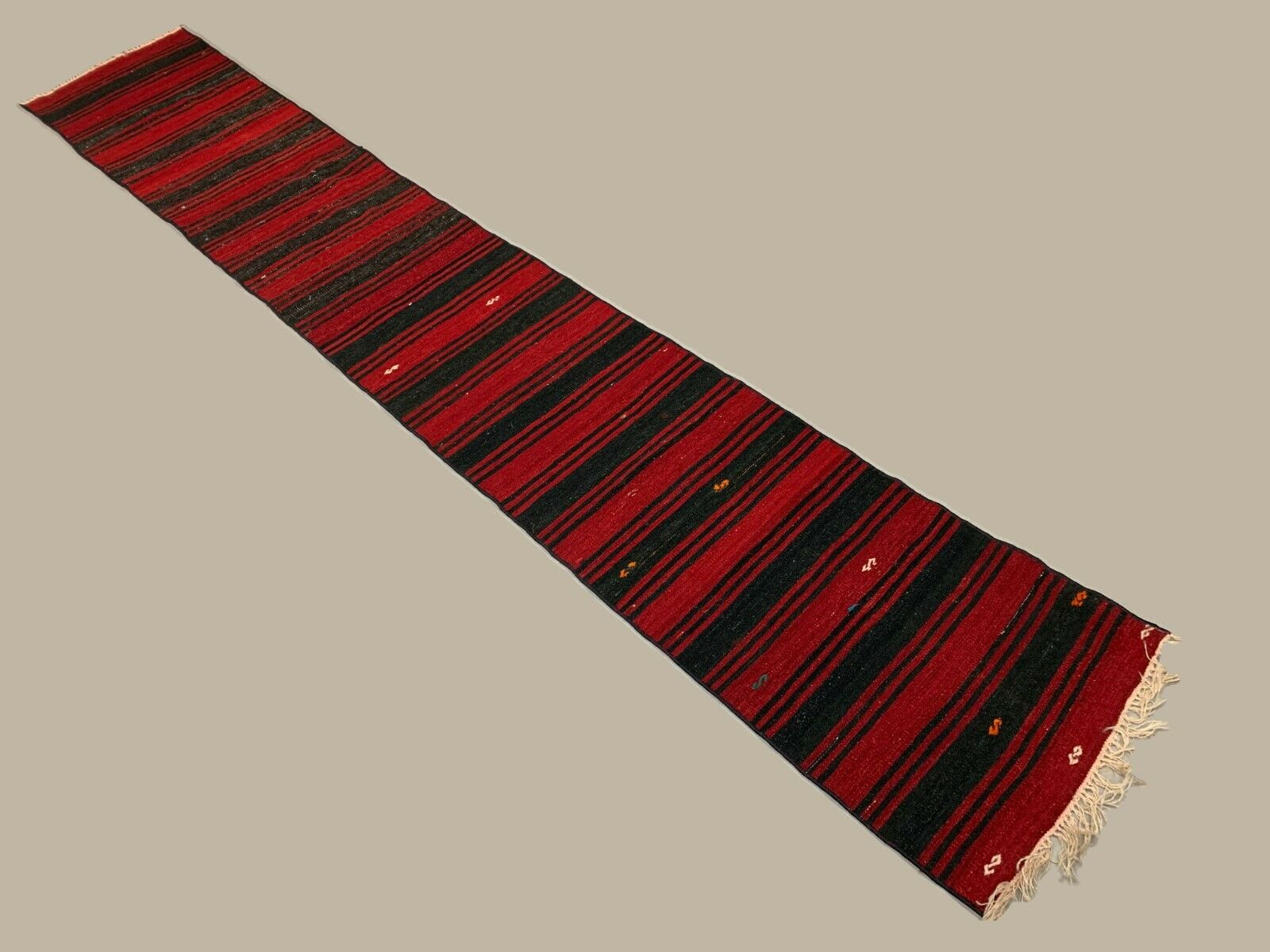 Old Turkish narrow Kilim Runner 300x52 cm, shabby chic, vintage kelim Red Black