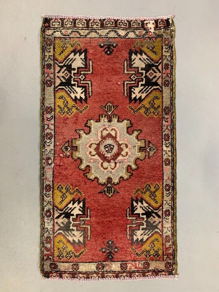 Small Vintage Turkish Rug 103x53 cm, Short Runner, Tribal, Shabby, Mini Carpet