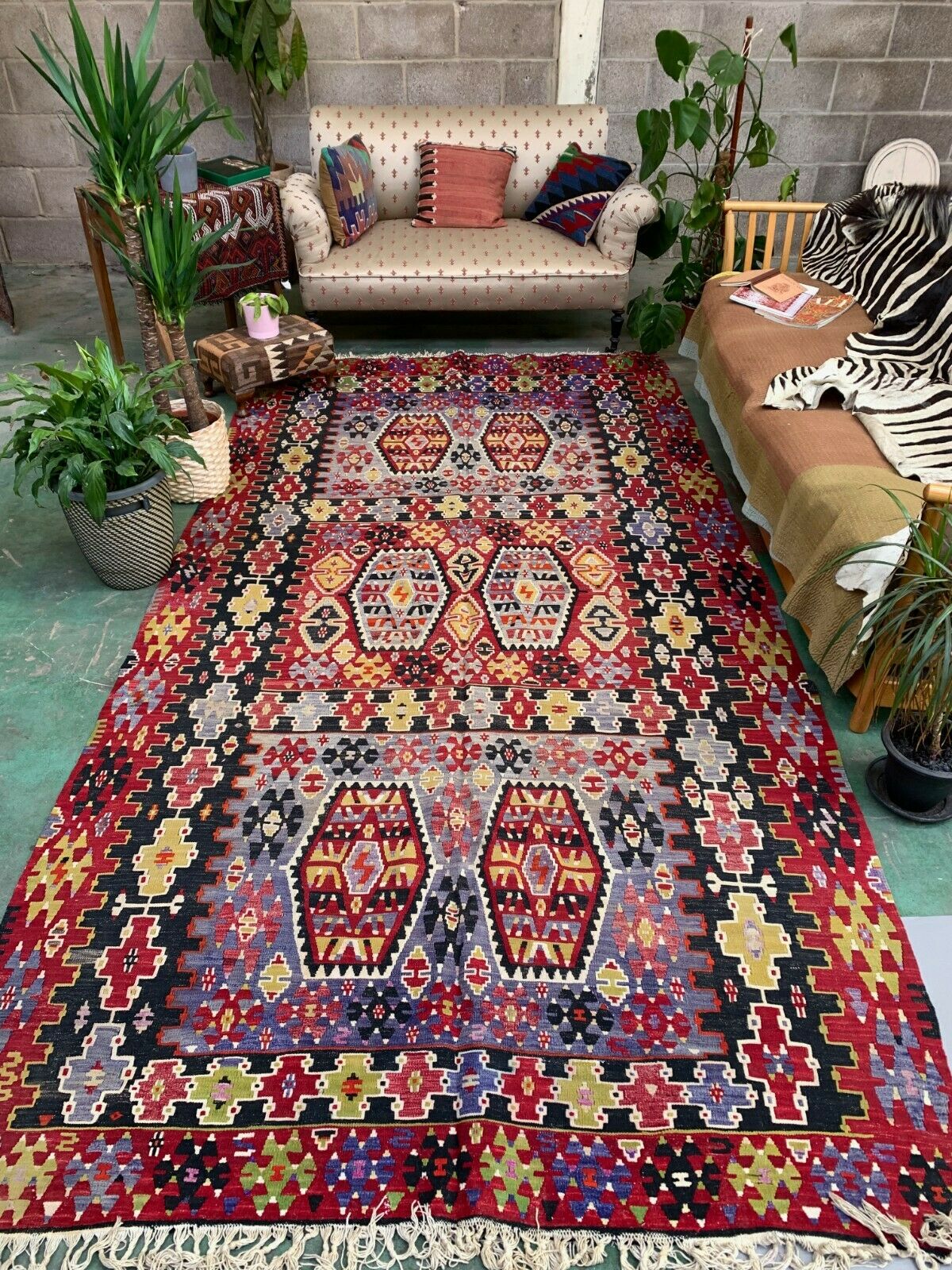 Vintage Turkish Kilim 340x174 cm Wool Kelim Rug Large Red, Black, Gold, Colorful