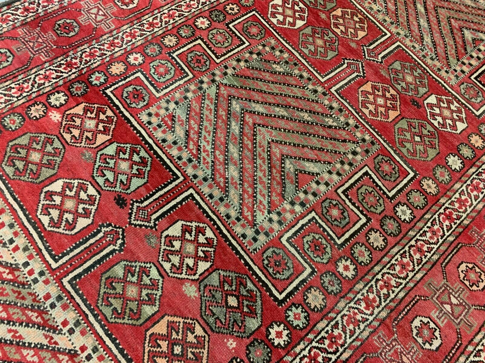 Antique Malayer Rug 320x164 cm Vintage Carpet, large, Red kilimshop.myshopify.com