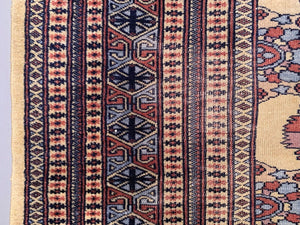 Fine Vintage Pakistani Rug, 290x190 cm Turkoman Bokhara Large, Shabby