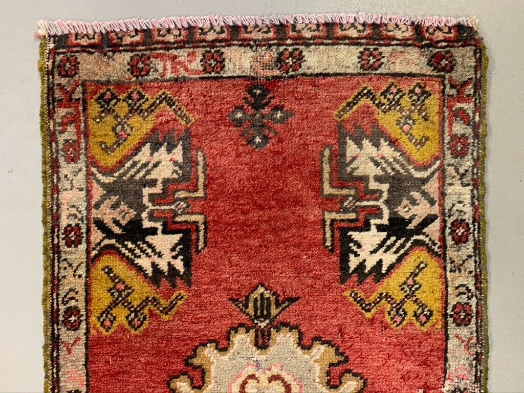 Small Vintage Turkish Rug 103x53 cm, Short Runner, Tribal, Shabby, Mini Carpet