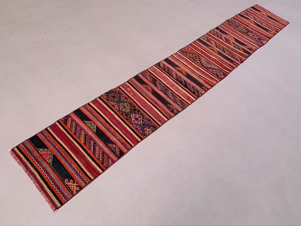 Old Turkish narrow Kilim Runner 318x50 cm shabby chic, vintage kelim