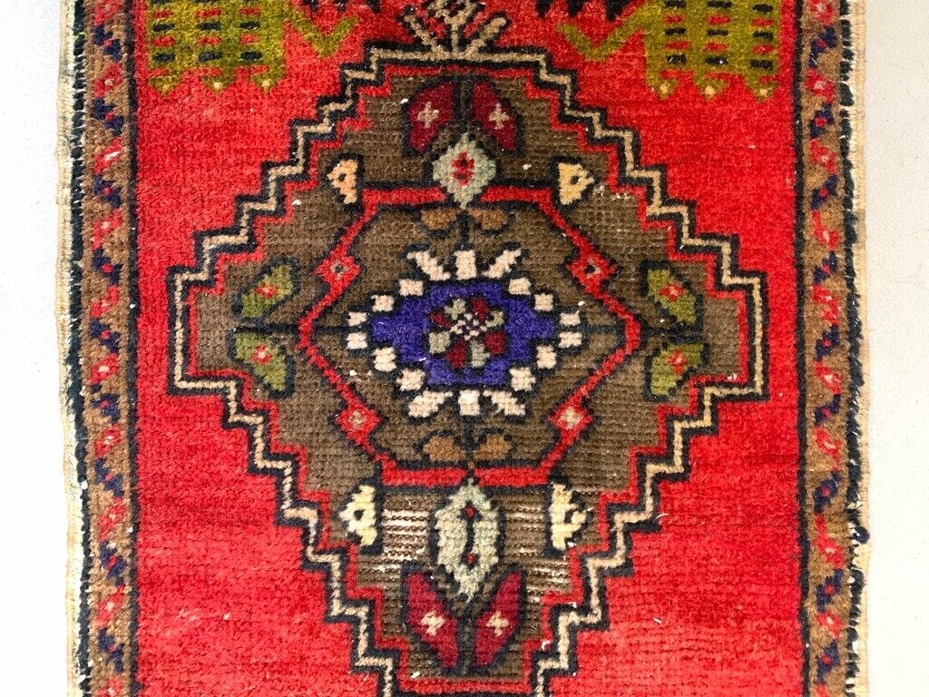 Small Vintage Turkish Rug 101x47 cm, Short Runner, Tribal, Shabby, Mini Carpet