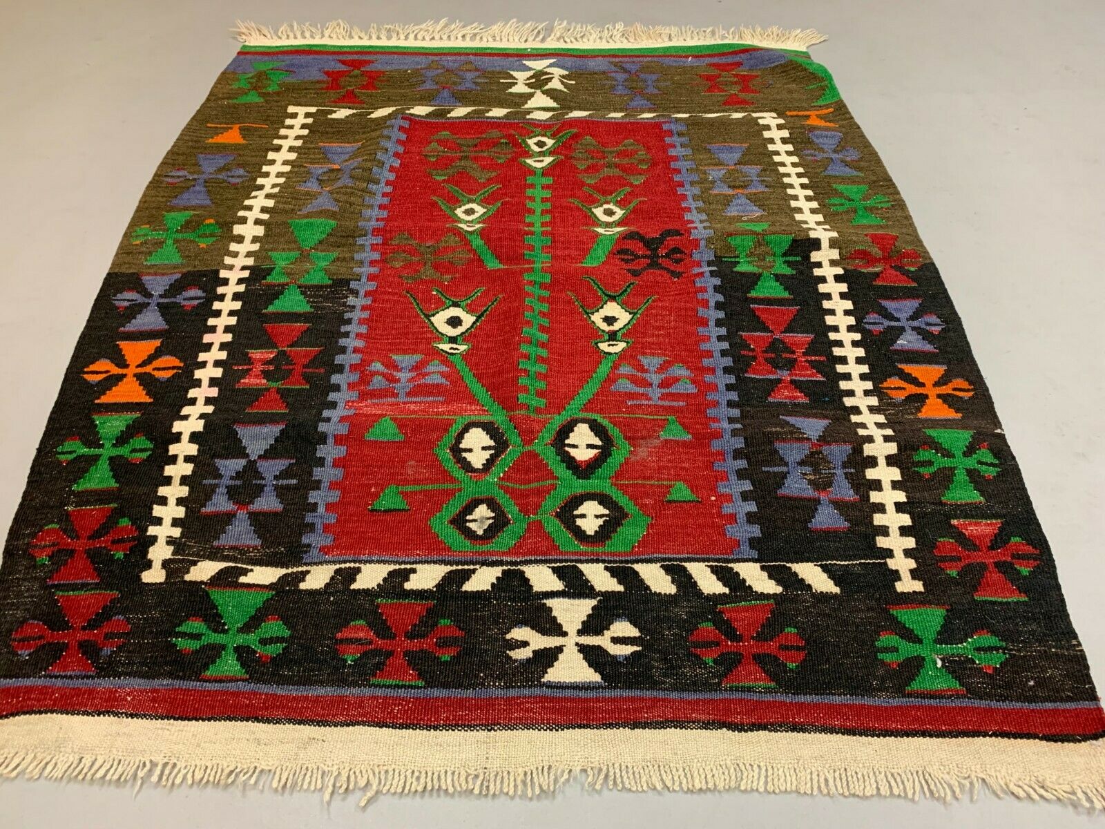 Traditional Turkish Kilim Rug shabby vintage wool Boho Kelim 135x110 cm Small Antiques:Carpets & Rugs kilimshop.myshopify.com