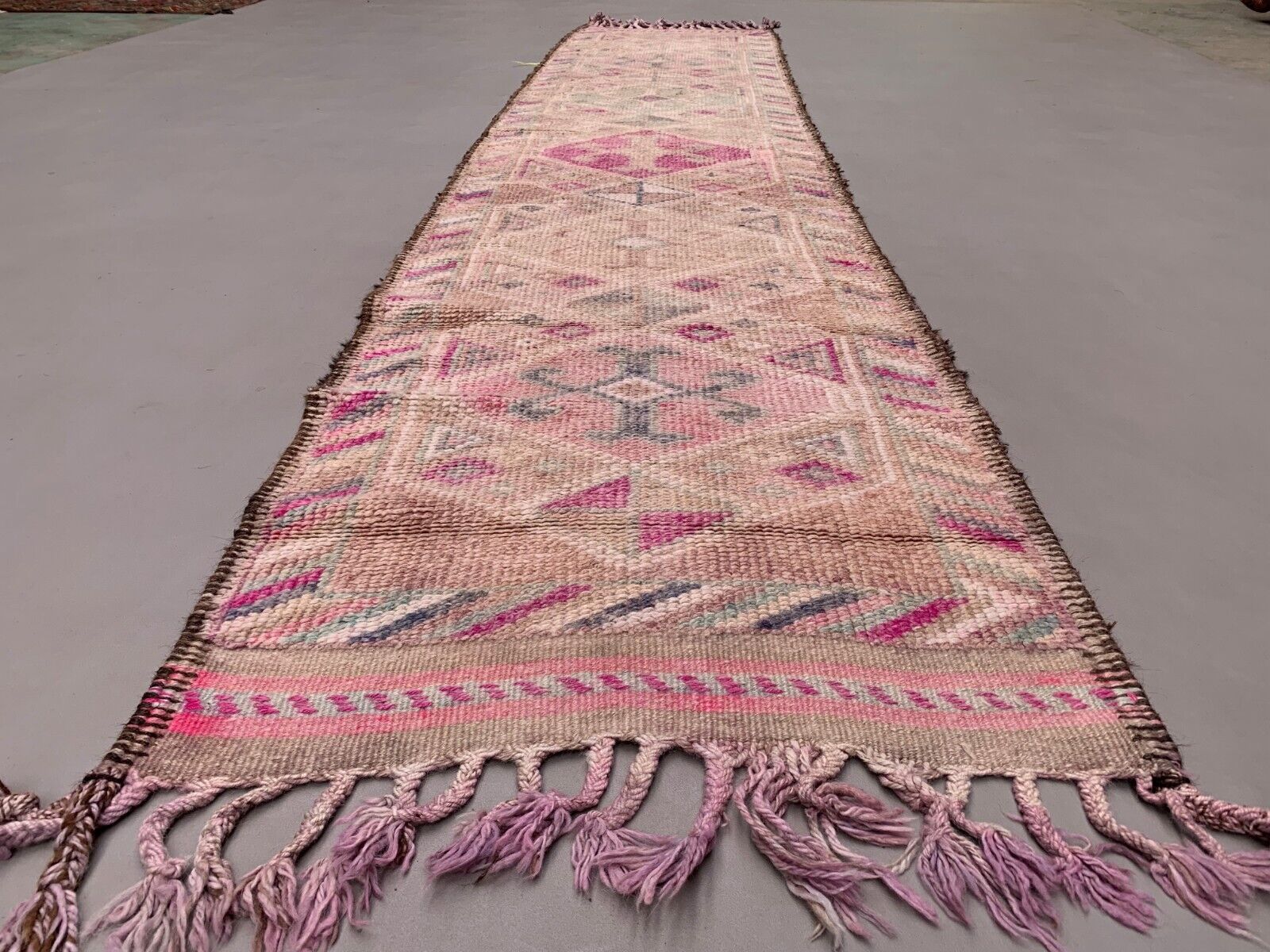 Vintage Turkish  Tribal Runner 390x83 cm veg dye wool rug tribal, handmade