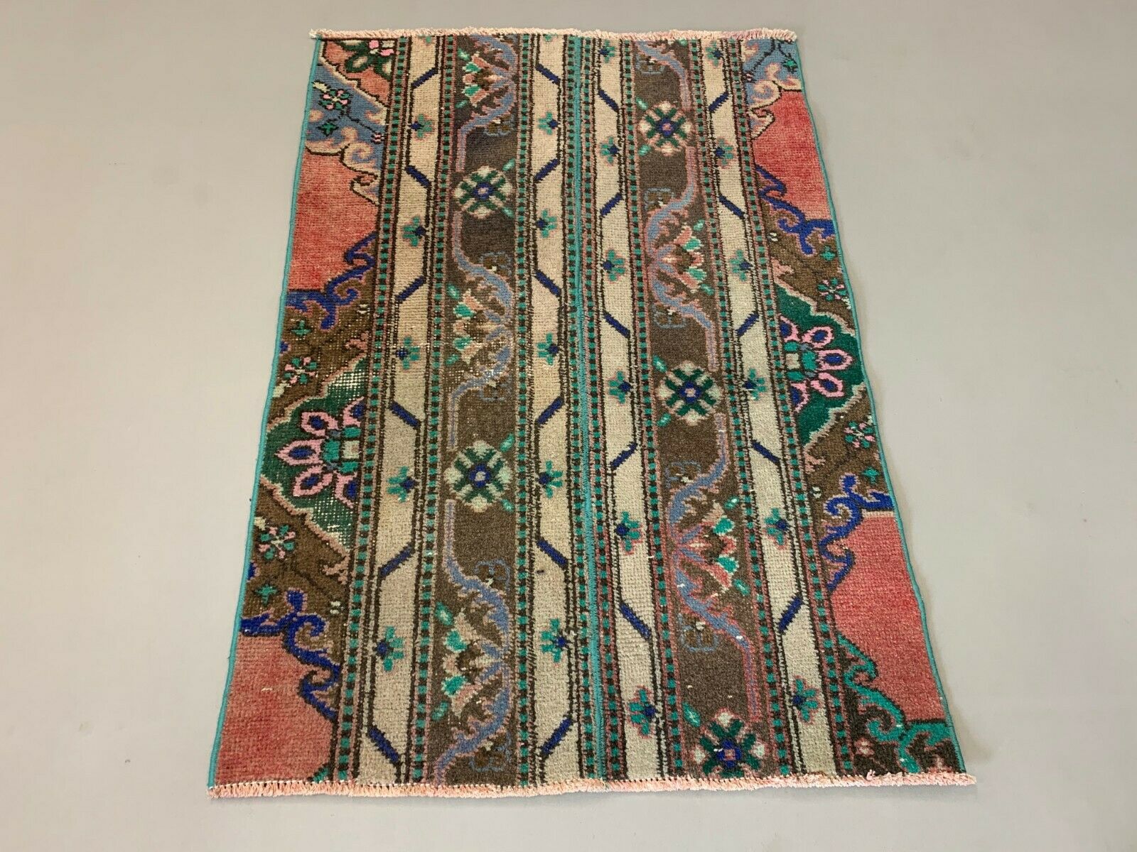 Distressed Turkish Rug 110x74 cm Vintage Shabby, Runner, Green, Brown Small kilimshop.myshopify.com