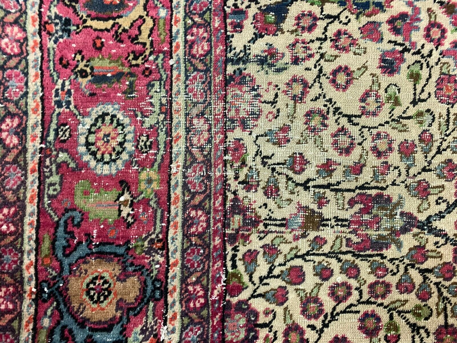 Distressed Turkish Rug 215x152 cm wool Vintage shabby Chic Tribal Red, Beige kilimshop.myshopify.com