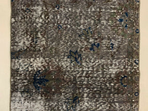 Distressed Turkish Narrow Runner 310x69 cm wool Vintage rug, Overdyed Grey kilimshop.myshopify.com