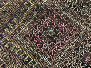 Vintage Turkish Kilim Rug 300x149 cm shabby wool Kelim Large Black Pink Beige