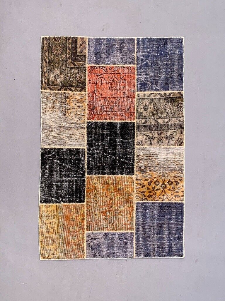 Distressed Vintage Turkish Patchwork Rug 149x98 cm Wool Medium